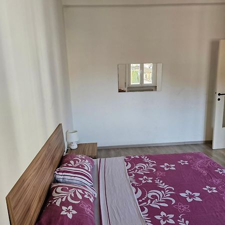 Appartamento Vicino Universita Piacenza Exteriör bild